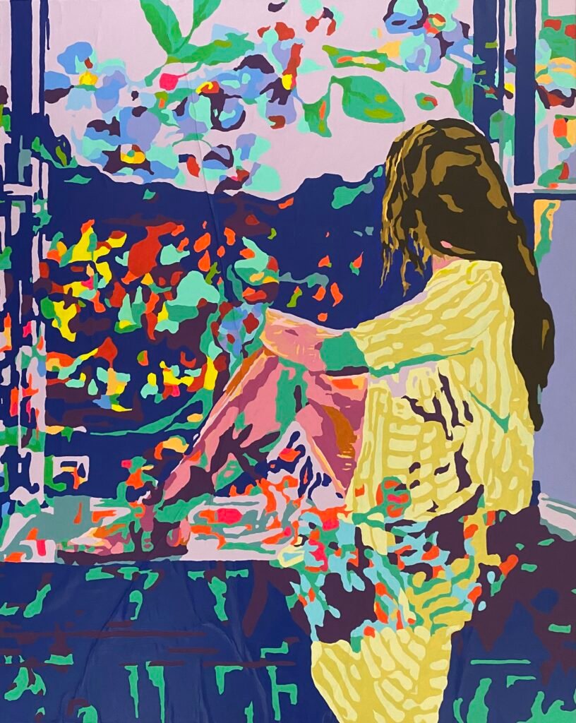 Femme regardant la nature par la fenêtre